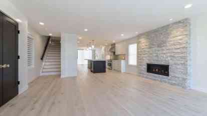 5603 – 115 Street